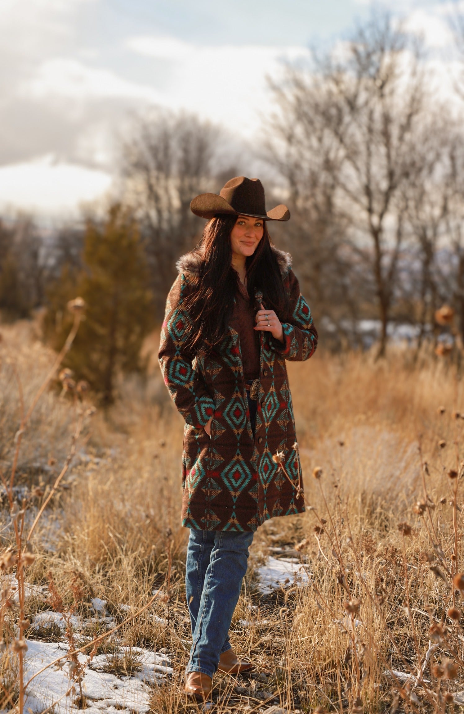 Ladies Long Aztec Jacket/Coat with Removable Fur Collar.L-25608