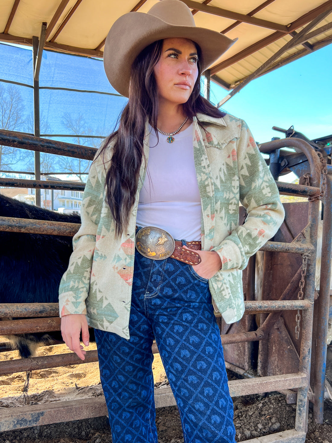 Ladies' Aztec Western Coat | Style DA26-109