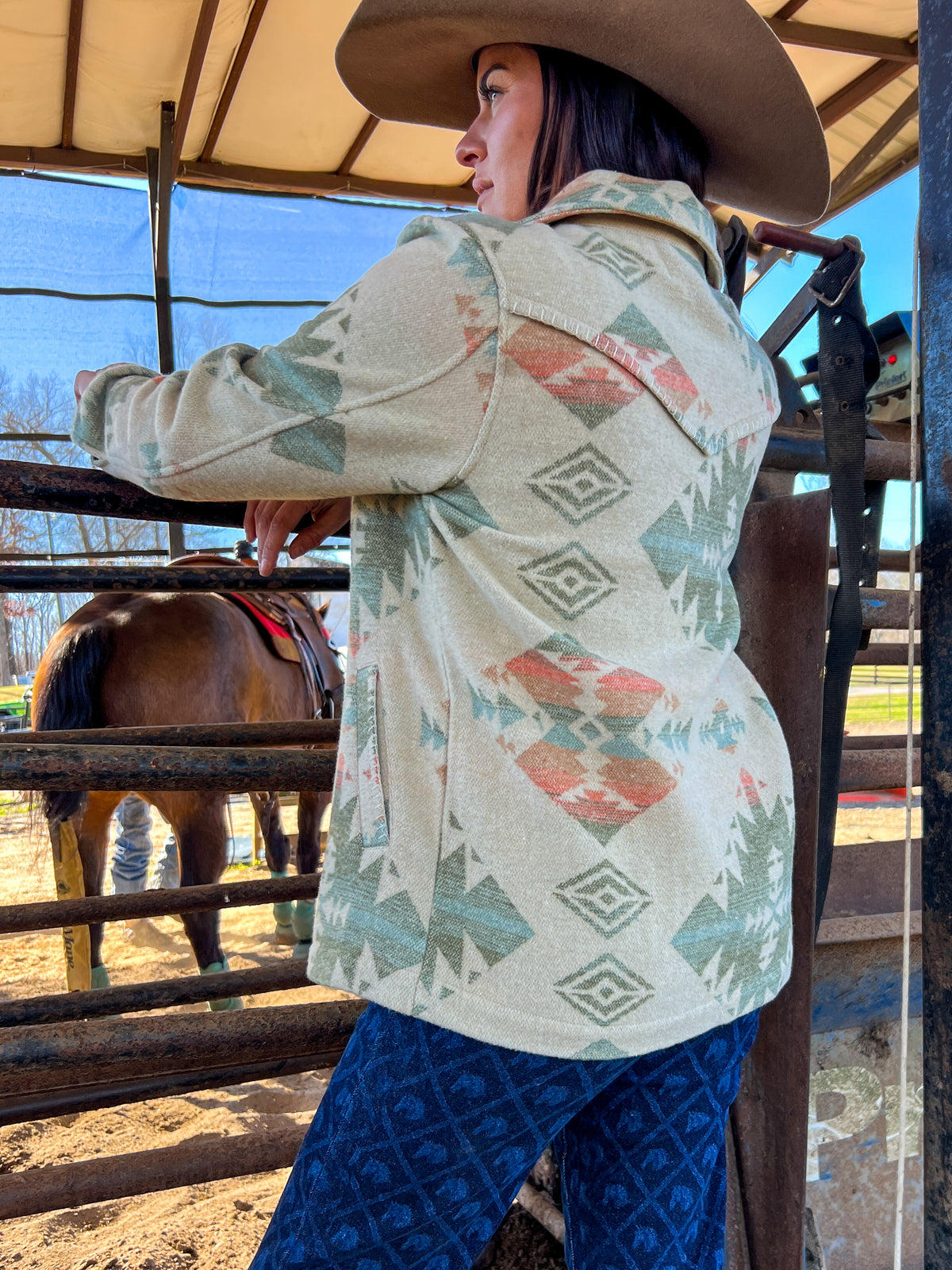 Ladies' Aztec Western Coat | Style DA26-109