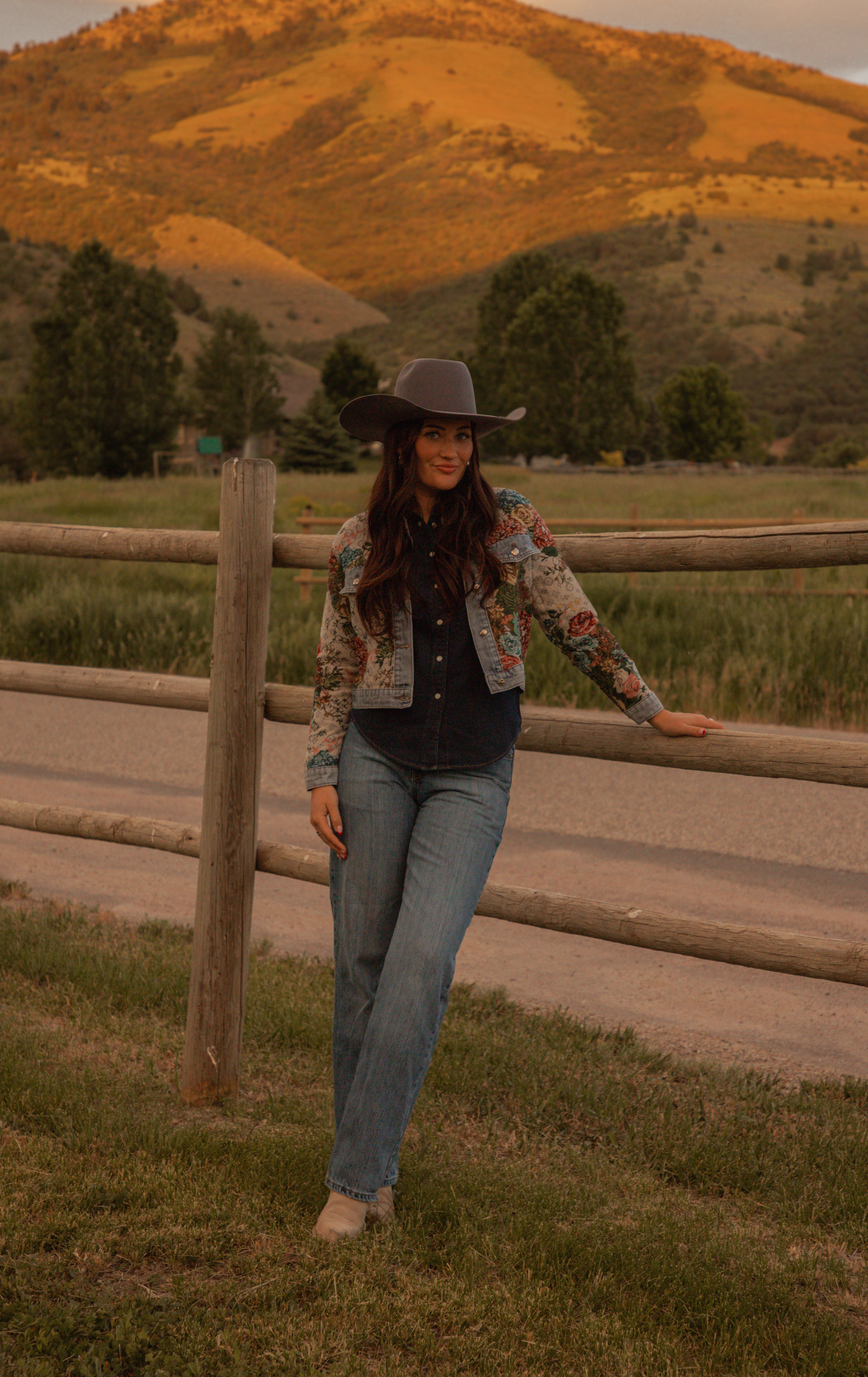 LADIES WESTERN DENIM JACKET- DNMPRT-2