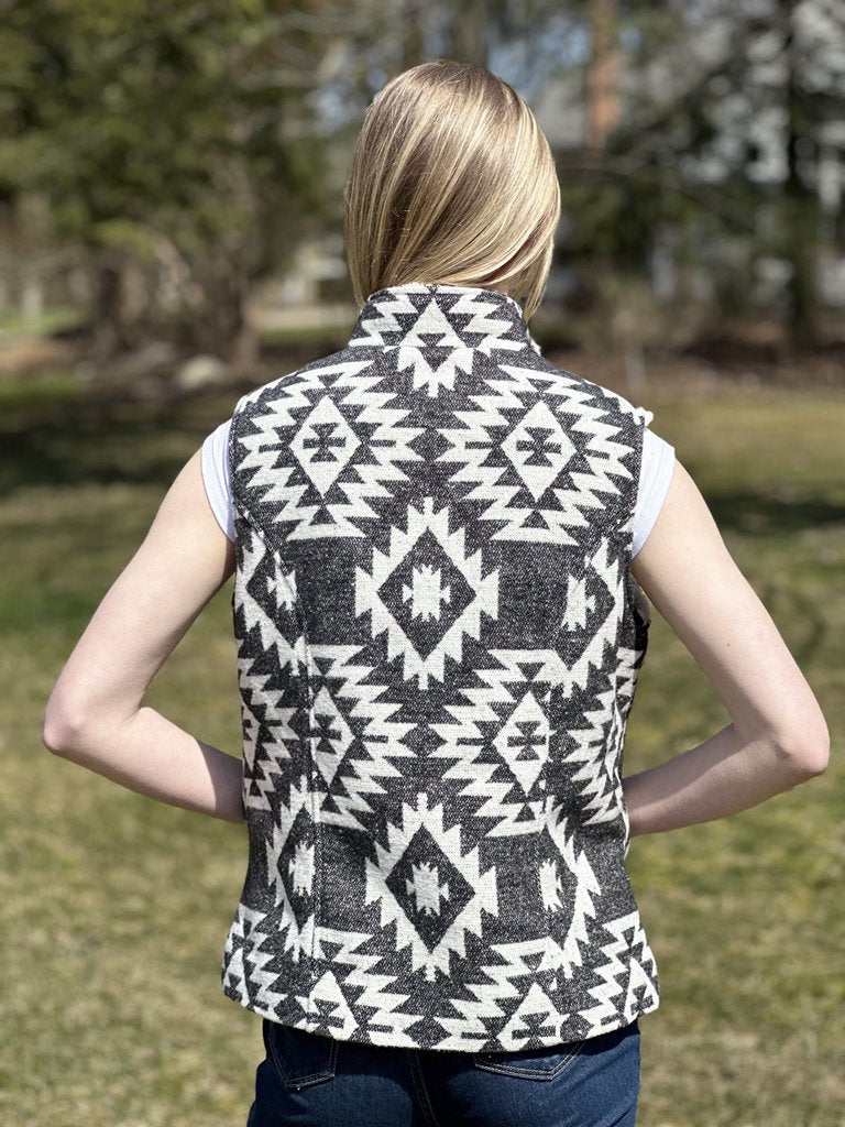Western Aztec Knitted Vest  (L-24118)