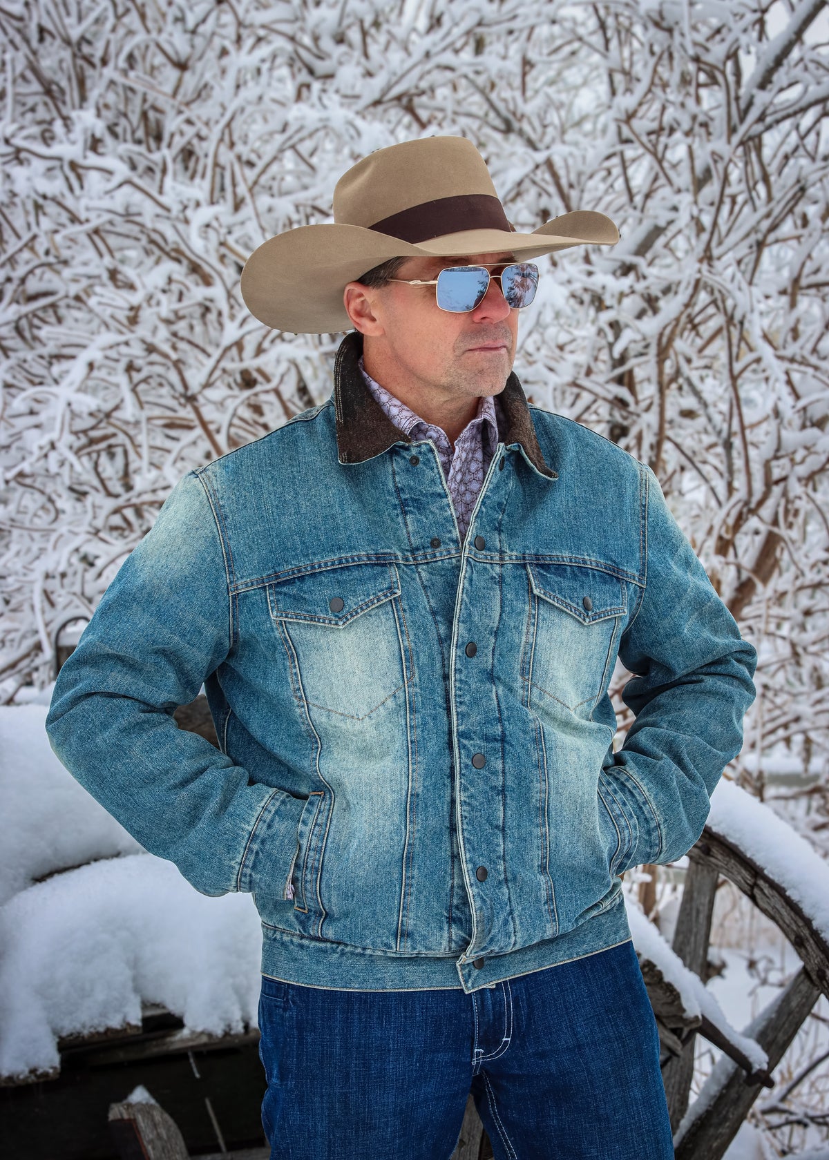 Men's Insulated Western Denim Jacket | Style M261114