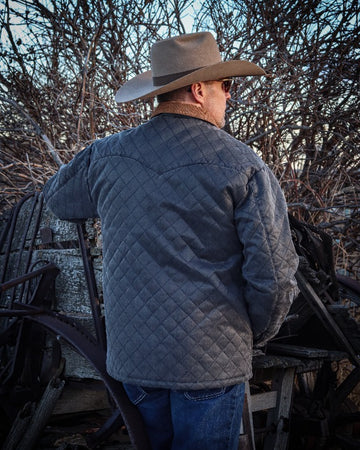 Men's Quilted Ranch Coat with Corduroy Collar | Style M-2701