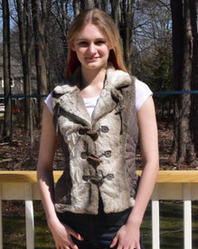 Women's Faux Fur Vest with Zipper Pockets (3F575)