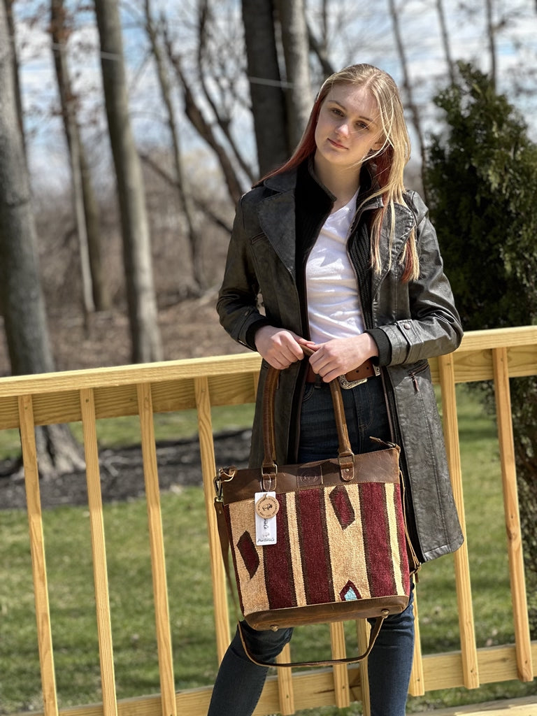 Brown Leather Messenger Bag Outfits (216 ideas & outfits)
